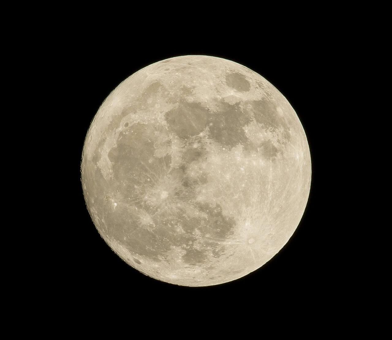 القمر moon